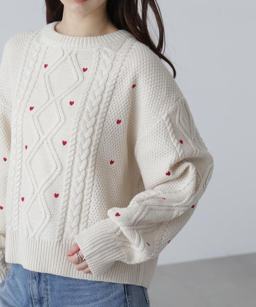 FREE'S MART(フリーズマート)の「◆ハート刺繍ケーブルニット(ニット/セーター・レディース・グレー/ホワイト/レッド・FREE)」の13枚目の写真