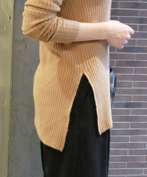 JOURNAL STANDARD（ジャーナルスタンダード）の「カシミヤ/Ang ワイドリブクルーネックプルオーバー#（ニット/セーター・レディース・グレー/カーキ/ホワイト/キャメル・FREE）」の21枚目の写真