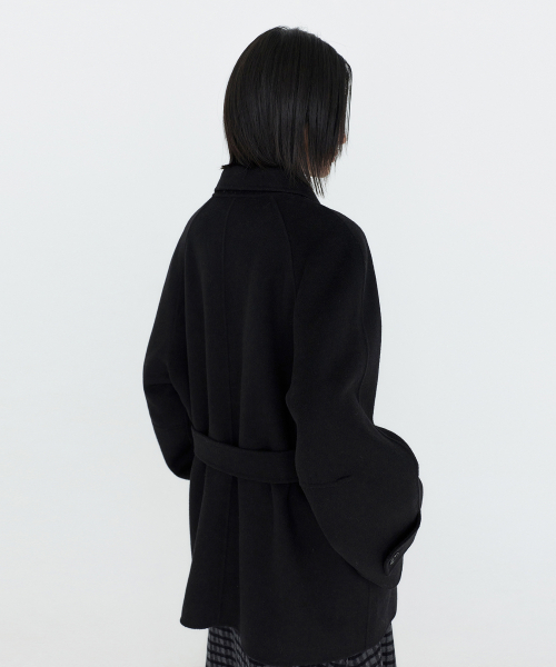 MONGDOL(モンドル)の「カシミヤウールハンドメイドハーフコートブラックMDCT013BLACK(チェスターコート・レディース・その他・F)」の4枚目の写真
