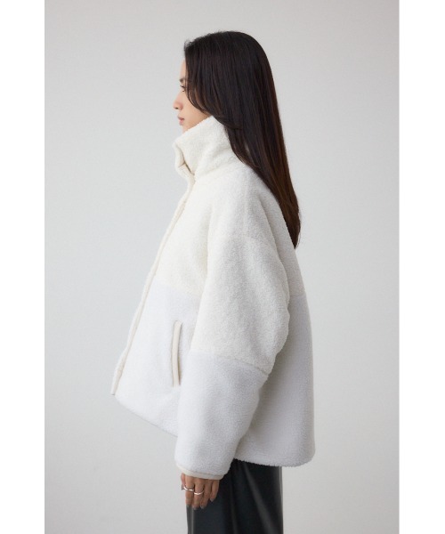 AZUL by moussy（アズールバイマウジー）の「リバーシブルキルティングボアブルゾン（ブルゾン・レディース・アイボリー/ブラック/ブラウン・SMALL/MEDIUM）」の9枚目の写真