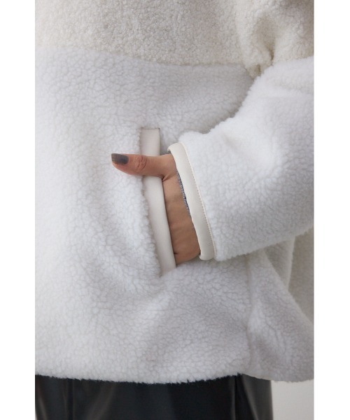 AZUL by moussy（アズールバイマウジー）の「リバーシブルキルティングボアブルゾン（ブルゾン・レディース・アイボリー/ブラック/ブラウン・SMALL/MEDIUM）」の15枚目の写真