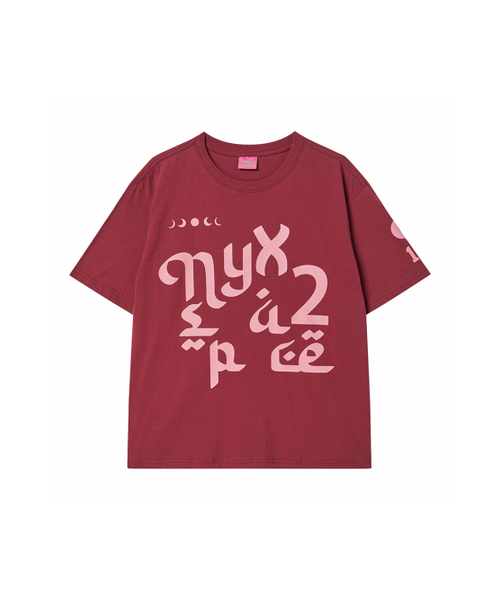 NYXX(エヌワイエックスエックス)の「グラフィティTシャツ バーガンディ(Tシャツ/カットソー・レディース・その他・SMALL/MEDIUM)」の2枚目の写真