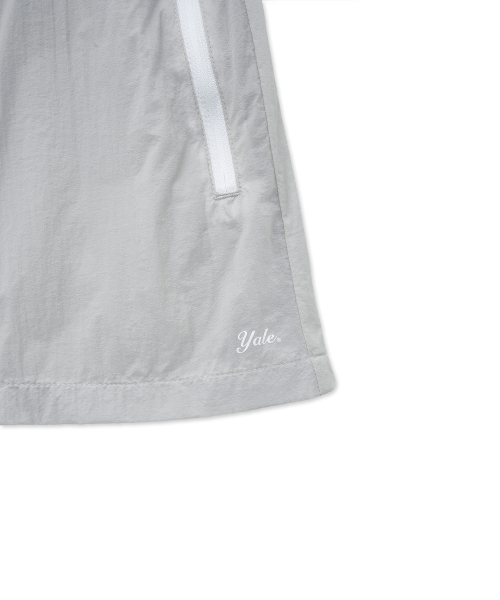 YALE(イェール)の「ウィメンズライトウェイトショートパンツ_ライトグレー(その他パンツ・レディース・その他・SMALL/MEDIUM)」の7枚目の写真