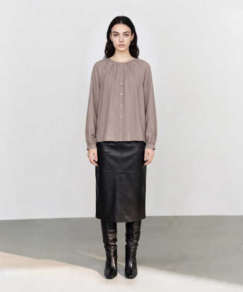 MAYVERU(メイバーユー)の「Laurina Shirring Blouse _ Pink(シャツ/ブラウス・レディース・PINK・F)」の6枚目の写真