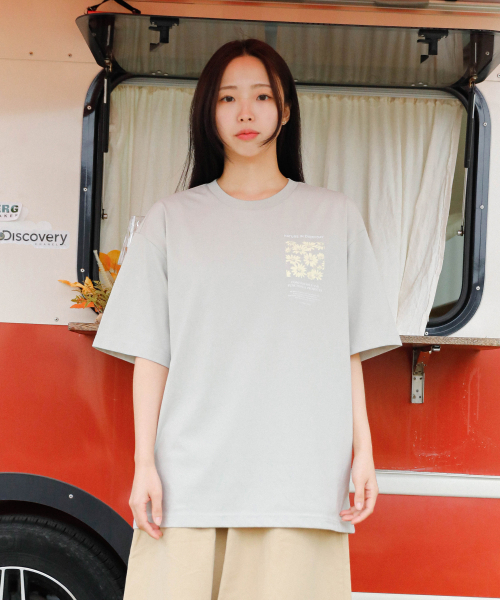 BEARHOUSE(ベアハウス)の「コートニ(Cotny) フロントフラワー_BG(Tシャツ/カットソー・レディース・その他・MEDIUM/LARGE/X-LARGE)」の2枚目の写真