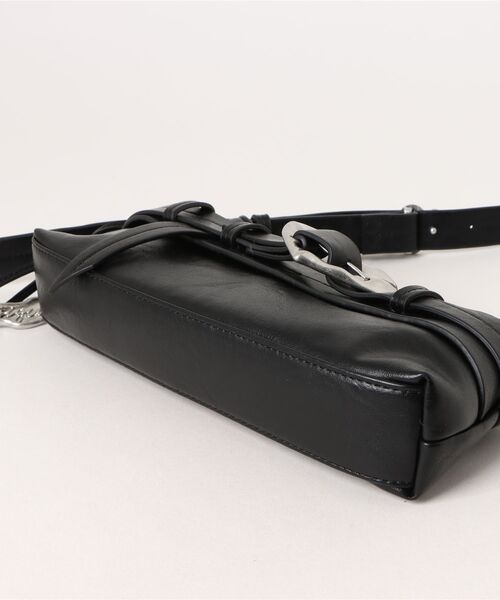 Desigual（デシグアル）の「ハートバックルショルダーバッグ タッセル付き（ショルダーバッグ・レディース・ブラック・FREE）」の3枚目の写真