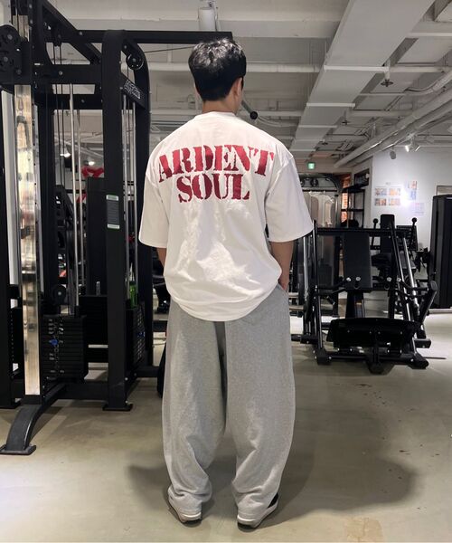 ARDENTSOUL(アーデントソウル)の「クラックロゴオーバーサイズ半袖(ホワイト)(Tシャツ/カットソー・メンズ・その他・MEDIUM/LARGE/X-LARGE/XX-LARGE)」の3枚目の写真