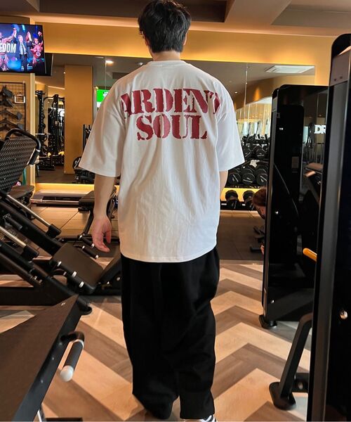 ARDENTSOUL(アーデントソウル)の「クラックロゴオーバーサイズ半袖(ホワイト)(Tシャツ/カットソー・メンズ・その他・MEDIUM/LARGE/X-LARGE/XX-LARGE)」の4枚目の写真