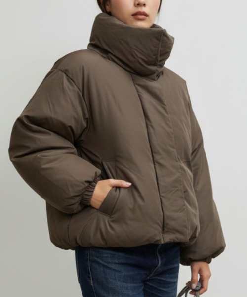 Per sist ence（パーシエンス）の「スタンドカラーノンキルト中綿ブルゾン（ダウンジャケット/コート・レディース・ブラック/ブラウン/ベージュ系・ONE SIZE）」の6枚目の写真