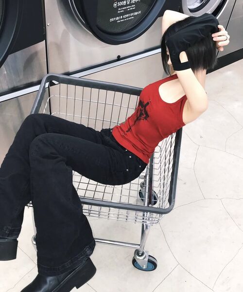 OPUS 0012（オーパス0012）の「Op. 09 WICKED SLIM FLARE DENIM PANTS BLACK（デニムパンツ・レディース・その他・SMALL/MEDIUM）」の13枚目の写真