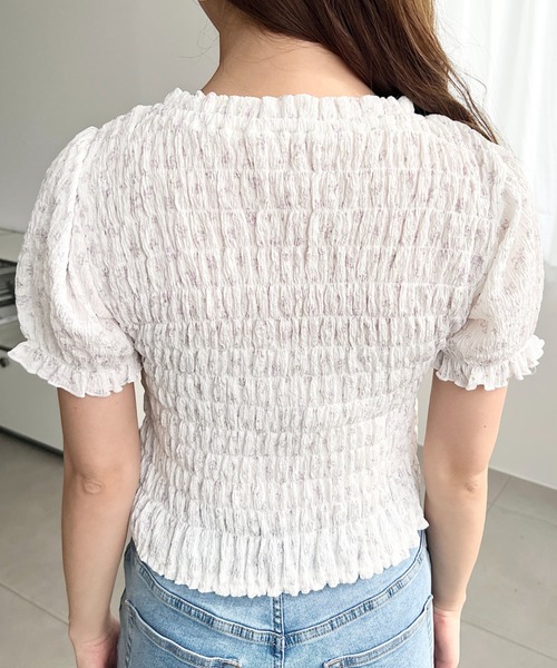 moment+(モーメントプラス)の「花柄プリントフロントオープンボレロデザイン半袖シャーリングトップス(Tシャツ/カットソー・レディース・ホワイト系その他/ブラック/ナチュラル・M)」の12枚目の写真