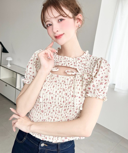 moment+(モーメントプラス)の「花柄プリントフロントオープンボレロデザイン半袖シャーリングトップス(Tシャツ/カットソー・レディース・ホワイト系その他/ブラック/ナチュラル・M)」の14枚目の写真