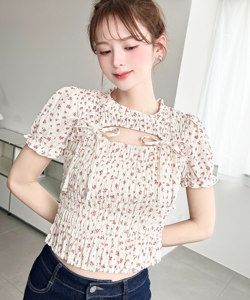 moment+(モーメントプラス)の「花柄プリントフロントオープンボレロデザイン半袖シャーリングトップス(Tシャツ/カットソー・レディース・ホワイト系その他/ブラック/ナチュラル・M)」の17枚目の写真
