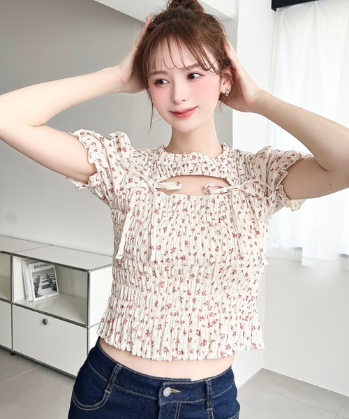 moment+(モーメントプラス)の「花柄プリントフロントオープンボレロデザイン半袖シャーリングトップス(Tシャツ/カットソー・レディース・ホワイト系その他/ブラック/ナチュラル・M)」の15枚目の写真