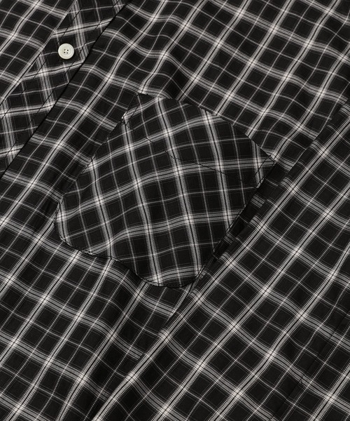 TAKAHIROMIYASHITATheSoloIst.（タカヒロミヤシタザソロイスト）の「pin hole round collar shirt.（シャツ/ブラウス・メンズ・ネイビー/グリーン/ブラック・46）」の7枚目の写真