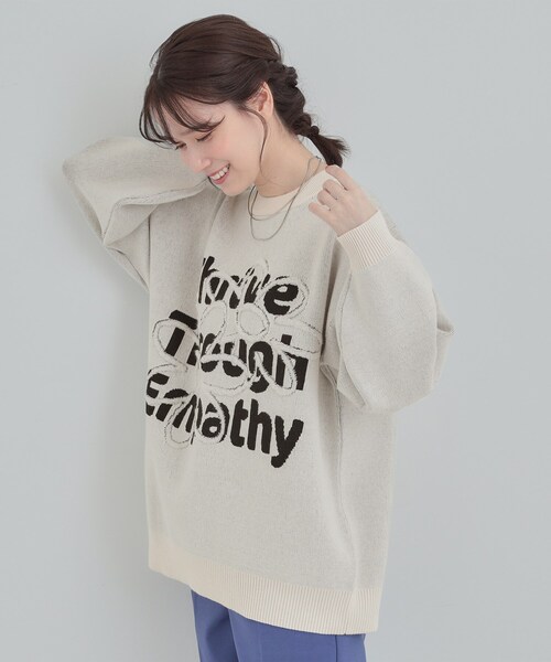 SHOO・LA・RUE（シューラルー）の「【体型カバー】ちくちくしにくい お花ロゴジャカードスウェットライクニット（ニット/セーター・レディース・オレンジ系1/ブルー系6/チャコールグレー/ホワイト系3・00）」の6枚目の写真