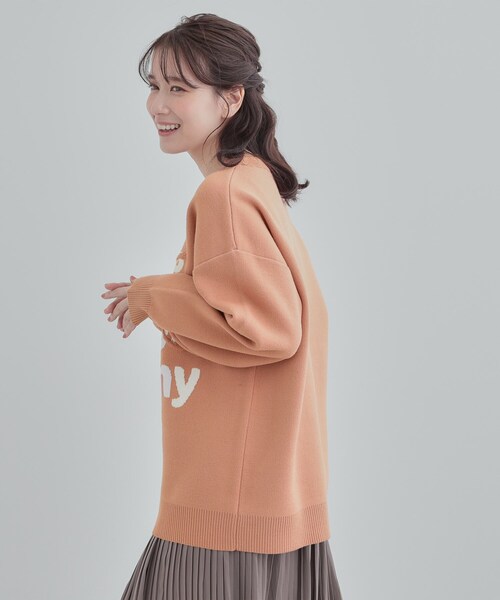 SHOO・LA・RUE（シューラルー）の「【体型カバー】ちくちくしにくい お花ロゴジャカードスウェットライクニット（ニット/セーター・レディース・オレンジ系1/ブルー系6/チャコールグレー/ホワイト系3・00）」の10枚目の写真