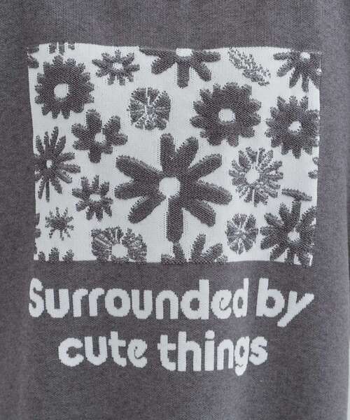 SHOO・LA・RUE（シューラルー）の「【体型カバー】ちくちくしにくい お花ロゴジャカードスウェットライクニット（ニット/セーター・レディース・オレンジ系1/ブルー系6/チャコールグレー/ホワイト系3・00）」の16枚目の写真