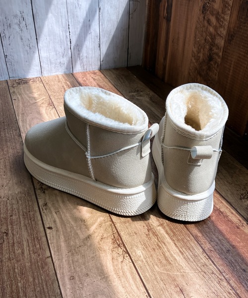 Noubel Voug Relax(ヌーベルヴォーグリラックス)の「厚底 プラットフォーム ミニ丈ムートン風 ショートブーツ(ブーツ・レディース・ブラック/ベージュ・36/37/38/39/40)」の8枚目の写真