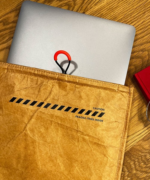 WEEKEND(ER)（ウィークエンダー）の「【WEEKEND(ER)/ウィークエンダー】TYPC CASE BASIC/ティーワイピーシーケースベーシック/ユニセックス/【WEB限定】（バックパック/リュック・メンズ・ホワイト/ベージュ/ブラック・フリー）」の14枚目の写真