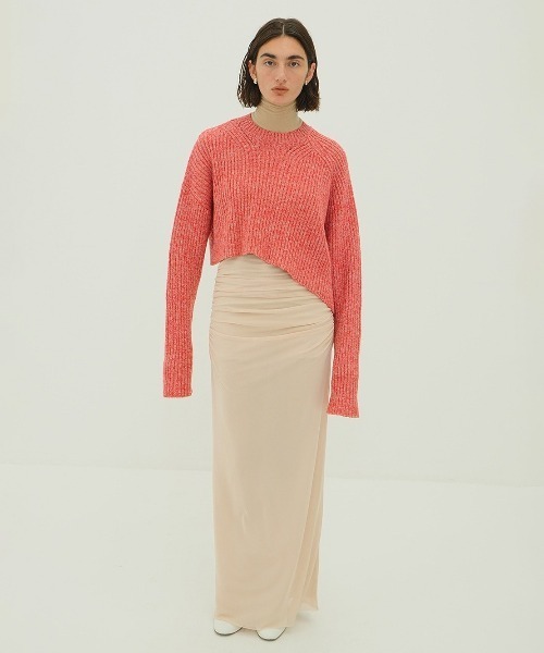 CLANE（クラネ）の「ASYMMETRY WIDE SHORT KNIT TOPS（ニット/セーター・レディース・レッド/ブラック/アイボリー・1/2）」の20枚目の写真