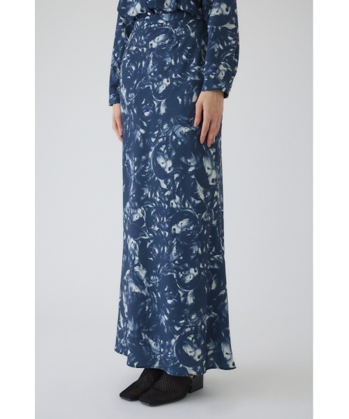 RIM.ARK(リムアーク)の「Air turbulence painting skirt エアタービュランス ペインティングスカート(スカート・レディース・ライトブルー/ネイビー・38/36)」の13枚目の写真
