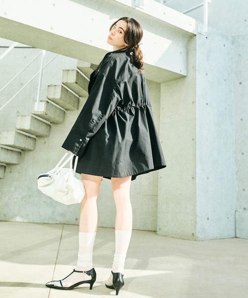 ADAM ET ROPE'(アダムエロペ)の「【WEB限定】・【サステナブル】スタンドカラーハーフモッズコート(モッズコート・レディース・ブラック/オフホワイト/ブラウン系その他・FREE)」の20枚目の写真