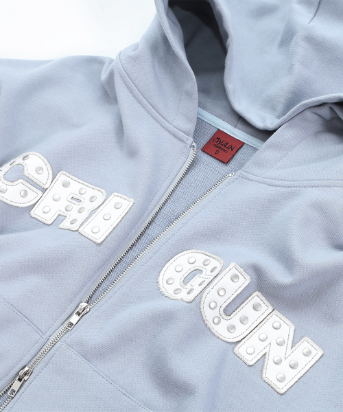 CRIGUN(クリガン)の「APPLIQUE RIVET ZIP UP HOODIE SKY BLUE(パーカー・レディース・スカイブルー・WS/MEDIUM/LARGE/X-LARGE)」の2枚目の写真