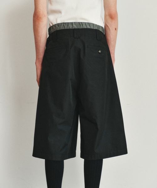 HEUTE(ホイテ)の「COLE BERMUDA SHORTS (BLACK)(その他パンツ・メンズ・ブラック・M/L)」の6枚目の写真