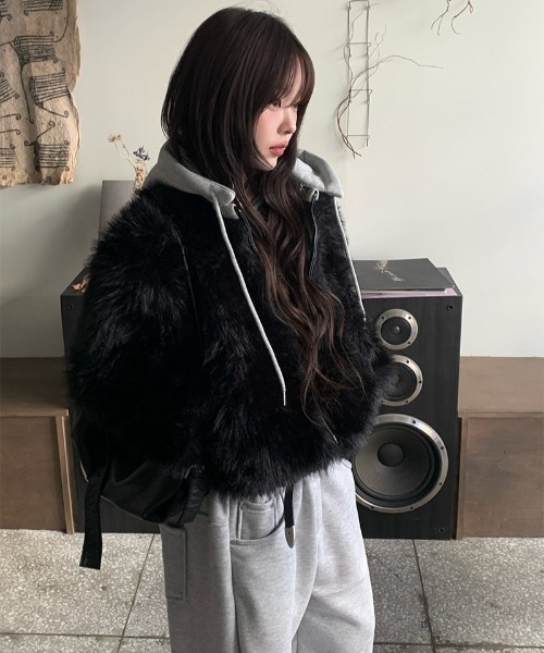 フードフェイクファーショートジャケット