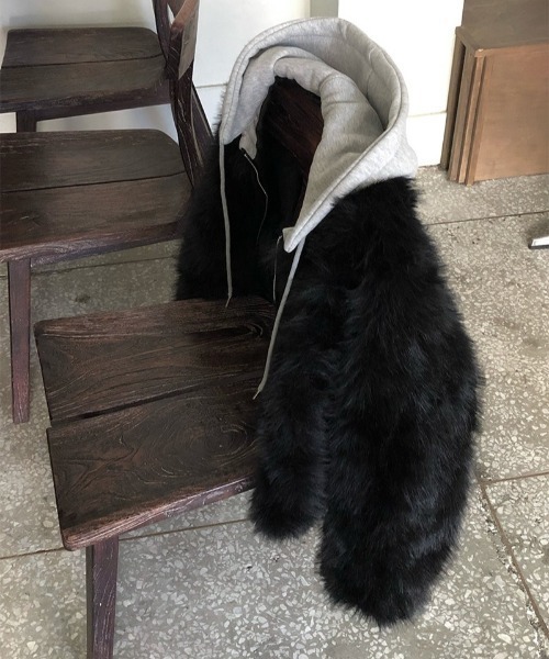 フードフェイクファーショートジャケット