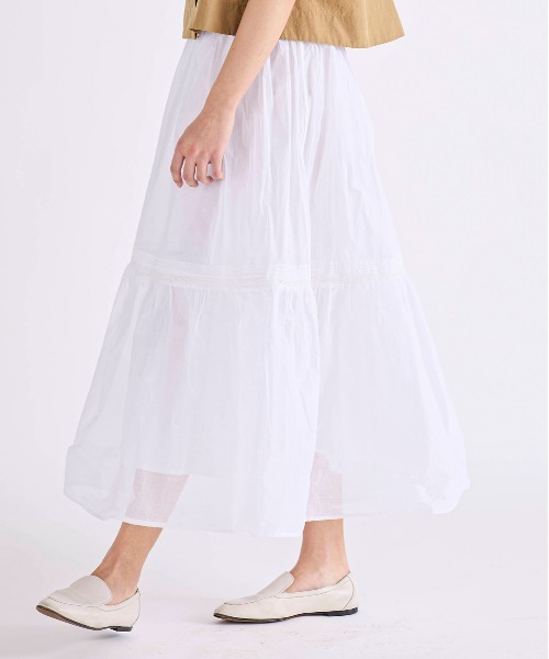 Marilyn Moon(マリリンムーン)の「sheer starched cotton lace tiered skirt(スカート・レディース・ベージュ/ネイビー/ホワイト・FREE)」の11枚目の写真