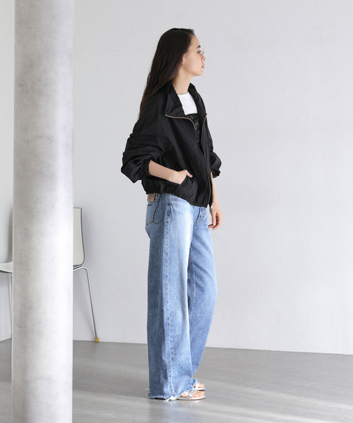 La TOTALITE(ラトータリテ)の「【洗える】タフタライトブルゾン(ナイロンジャケット・レディース・ホワイト/ブラック・38/36)」の5枚目の写真