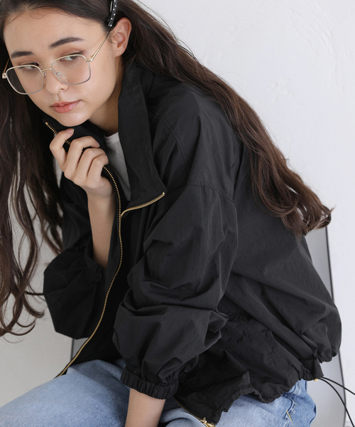 La TOTALITE(ラトータリテ)の「【洗える】タフタライトブルゾン(ナイロンジャケット・レディース・ホワイト/ブラック・38/36)」の7枚目の写真