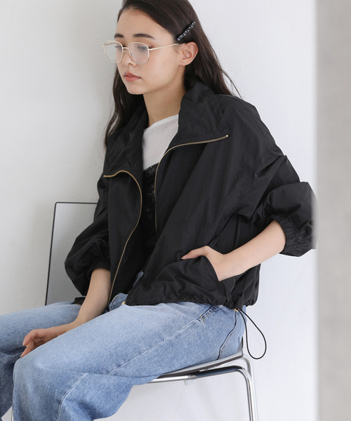 La TOTALITE(ラトータリテ)の「【洗える】タフタライトブルゾン(ナイロンジャケット・レディース・ホワイト/ブラック・38/36)」の8枚目の写真