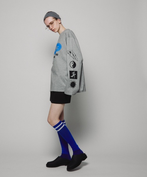 Auntie Rosa Holiday（アンティローザホリデー）の「オーバーサイズロンT/OFFLINE（Tシャツ/カットソー・レディース・チャコールグレー/グレー・FREE）」の11枚目の写真