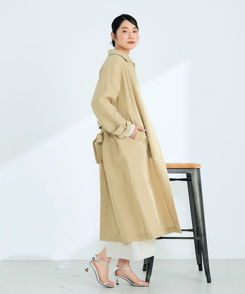 fredy emue（フレディエミュ）の「リネン混タンブラーステンカラーコート（ステンカラーコート・レディース・ベージュ/ネイビー・38/36）」の15枚目の写真