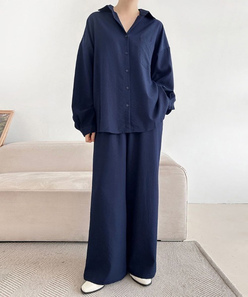ReRe(リリ)の「ワイドパンツ×シャツ風セットアップ(セットアップ・レディース・ブラック/グレイッシュベージュ/ネイビー・FREE)」の1枚目の写真