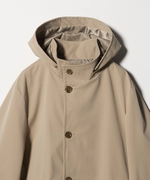 A DAY IN THE LIFE UNITED ARROWS(アデイインザライフユナイテッドアローズ)の「ラミネート フーデッド コート-撥水・防風-<A DAY IN THE LIFE>(その他アウター・メンズ・ベージュ/ネイビー・L/S/M)」の22枚目の写真
