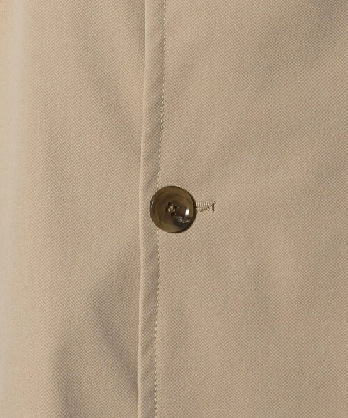 A DAY IN THE LIFE UNITED ARROWS(アデイインザライフユナイテッドアローズ)の「ラミネート フーデッド コート-撥水・防風-<A DAY IN THE LIFE>(その他アウター・メンズ・ベージュ/ネイビー・L/S/M)」の15枚目の写真