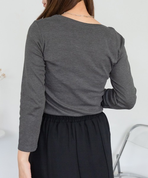 aity(アイティ)の「M-4L Uネック8分袖スリーブ カットソー 夏服(Tシャツ/カットソー・レディース・ブラック/チャコールグレー/杢グレー/ホワイト/ネイビー・M/L/LL/3L/4L)」の9枚目の写真