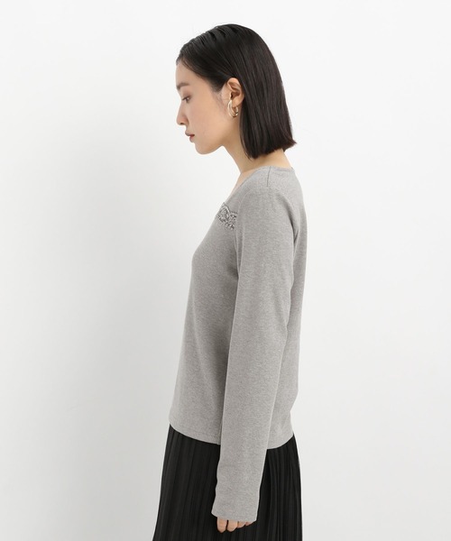 Andemiu(アンデミュウ)の「スクエアレースネックカットソー645355(Tシャツ/カットソー・レディース・オフホワイト/ブラック/グレー・FREE)」の18枚目の写真