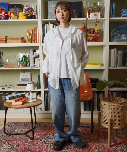 FFEIN(フェイン)の「【FFEIN(フェイン)】シアー両ポケットフードシャツシャツ /レディース シアー シャツ 長袖 ワンポイント 刺繍 レイヤード ポケット(シャツ/ブラウス・レディース・ホワイト/ブラック/イエロー・FREE)」の15枚目の写真