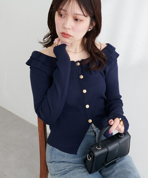 natural couture(ナチュラルクチュール)の「フリルカラースプリングカーディガン(カーディガン/ボレロ・レディース・ピンク/ミント/ブラック/ネイビー/オフホワイト・FREE)」の15枚目の写真