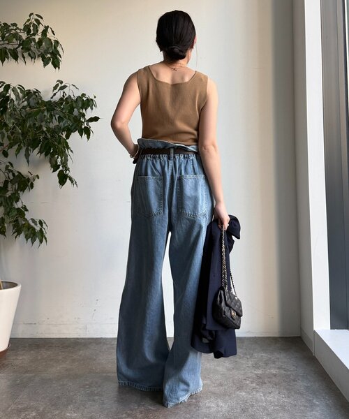 DouDou（ドゥドゥ）の「ウエスト折り返しギャザーデニム（デニムパンツ・レディース・ブルー系その他・36/38）」の10枚目の写真