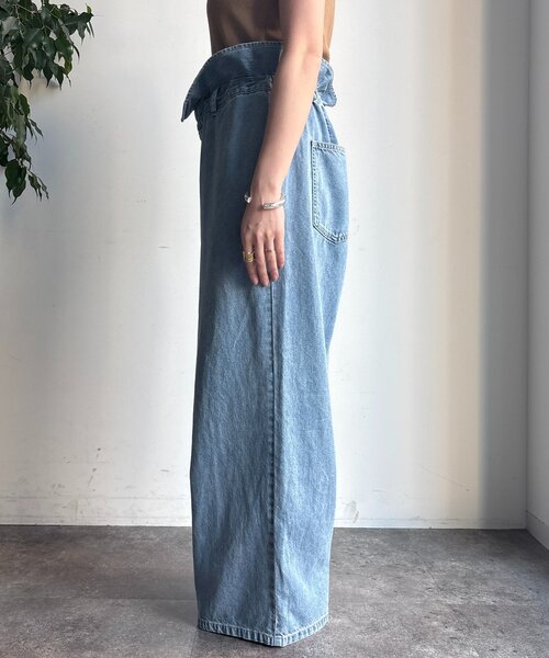 DouDou（ドゥドゥ）の「ウエスト折り返しギャザーデニム（デニムパンツ・レディース・ブルー系その他・36/38）」の21枚目の写真