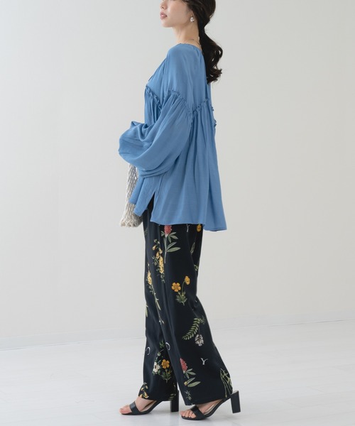 refinedworks(リファインドワークス)の「【refinedworks】春カラー の シアー ギャザー ブラウス(シャツ/ブラウス・レディース・イエロー/ブルー/チャコールグレー・FREE)」の21枚目の写真
