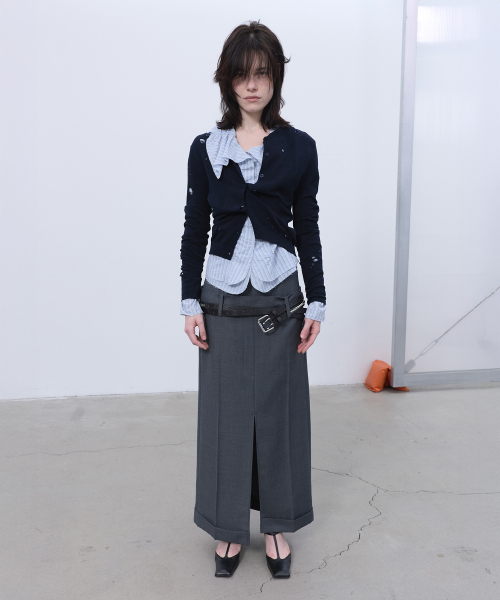 LCDC TM(エルシーディーシーティーエム)の「DISTRESSED CARDIGAN (NAVY)(カーディガン/ボレロ・レディース・その他・SMALL/MEDIUM)」の1枚目の写真