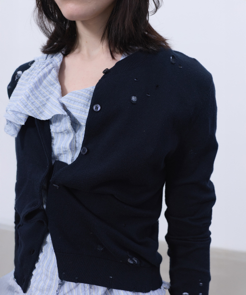 LCDC TM(エルシーディーシーティーエム)の「DISTRESSED CARDIGAN (NAVY)(カーディガン/ボレロ・レディース・その他・SMALL/MEDIUM)」の7枚目の写真