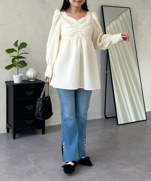 prose verse（プロズヴェール）の「フロントシャーリングパフスリーブジャガードペプラムブラウス（シャツ/ブラウス・レディース・ブラック/サックスブルー/アイボリー・MEDIUM/LARGE）」の22枚目の写真